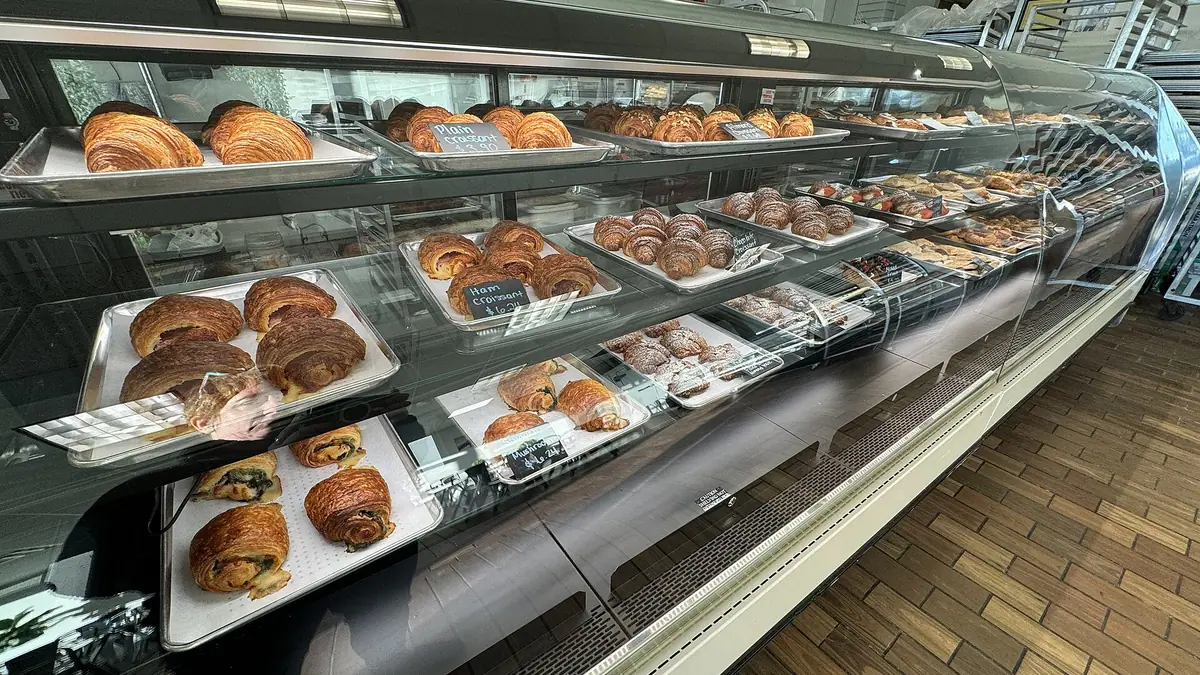 Bake House – patisserie in Pokesdown, Christchurch